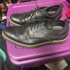 Johnston & Murphy Black Leather Oxfords